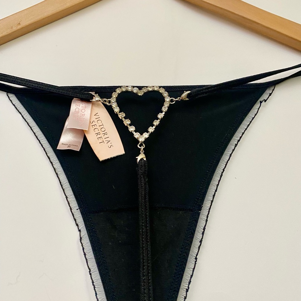 Victoria's Secret Black Thong with Sparkling Heart, very nice !